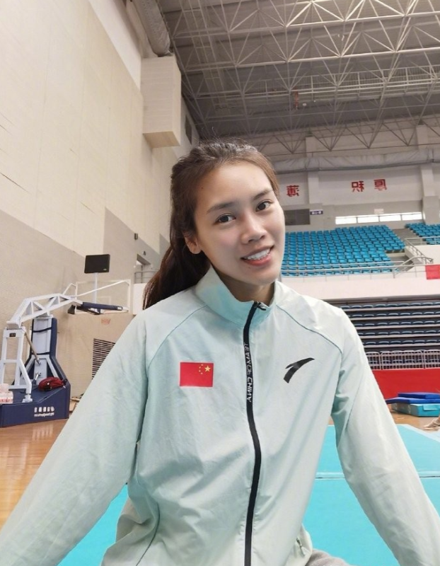 刘灵玲|蹦床女神刘灵玲，最大的烦恼就是长得太好看，那么她到底有多美呢