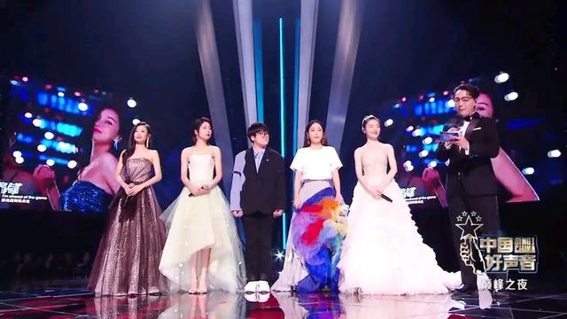 欧阳娜娜|《2021好声音》五强学员最新动态：王靖雯开巡演，她上了央视新闻