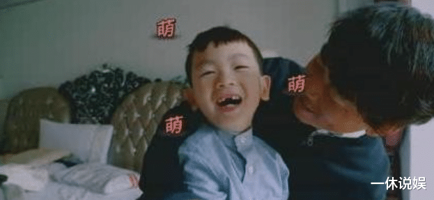 楚云飞|王宝强被儿子逼着捐款，还劝其少要点利息，网友：这孩子教育的好