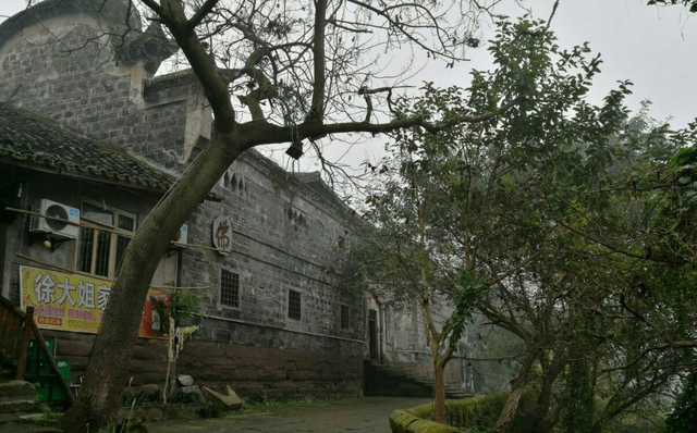 古镇 藏在四川的千年古镇,风景不输周庄,门票免费,却很少有人知道