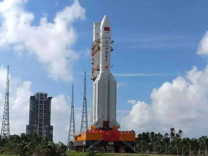 科学家 发射23枚长征五号去撞击最危险小行星，科学家拿出小行星防御方案