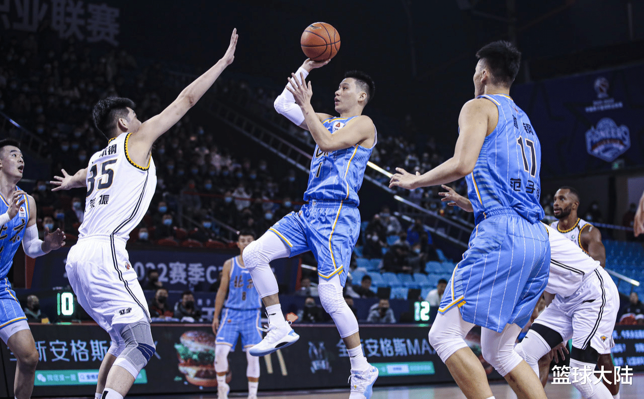 雅尼斯|CCTV5+直播！北京首钢气势如虹，冲击两连胜，雅尼斯有信心进前五