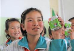 十岁小孩带着一岁不到的弟弟独自来医院挂号就诊,说自己就是弟弟的家长