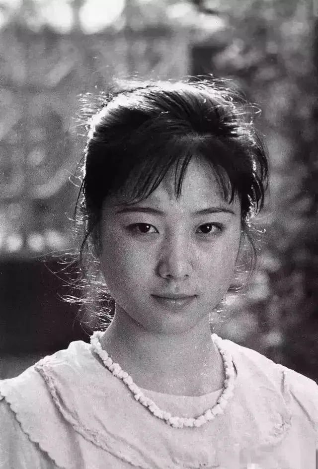 红楼梦|珍贵！87版《红楼梦》众多演员素颜照，吊打整容脸！