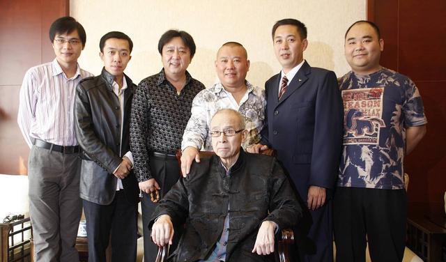 朱茵|德云斗笑社最后一期太精彩，细节处处藏深情，果然德云一家亲