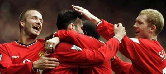 周末娱乐驿站 矫枉过正！你在讨论中场大师，齐达内哈维在讨论曼联名宿？当真？