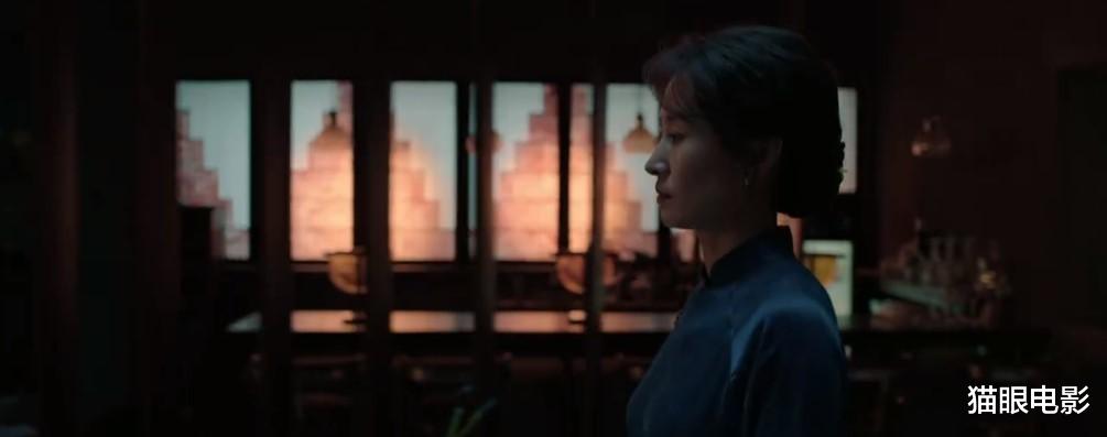 任素汐|又一部东野圭吾小说改编电影！任素汐演律师被遮嘴，海报全是细节