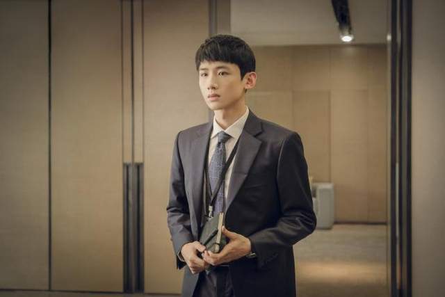 孙弈秋|深藏不露的富人，会做这3个低层次行为“扮猪吃老虎”，难怪有钱