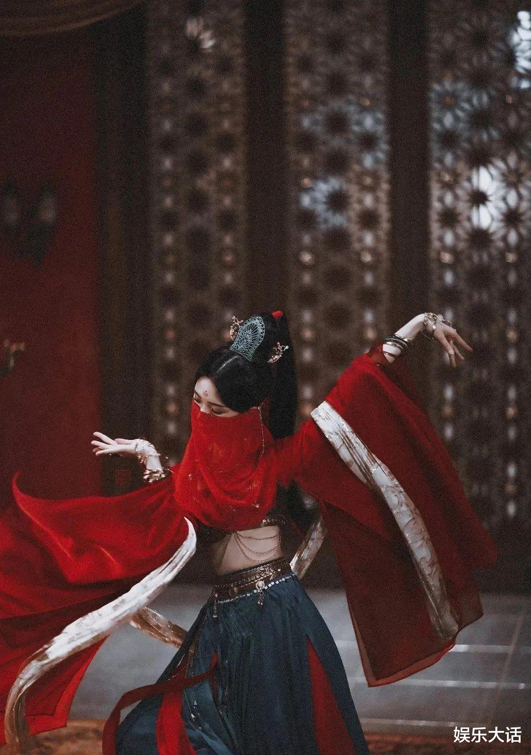 张叔平|别再迷信张叔平了！这四位新造型师有灵气有想法，关键作品还亮眼