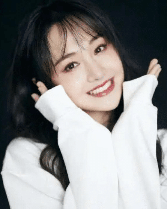 好物官 我国最“憋屈”美白精华液,明明有兰蔻的实力,却被误认为是街货