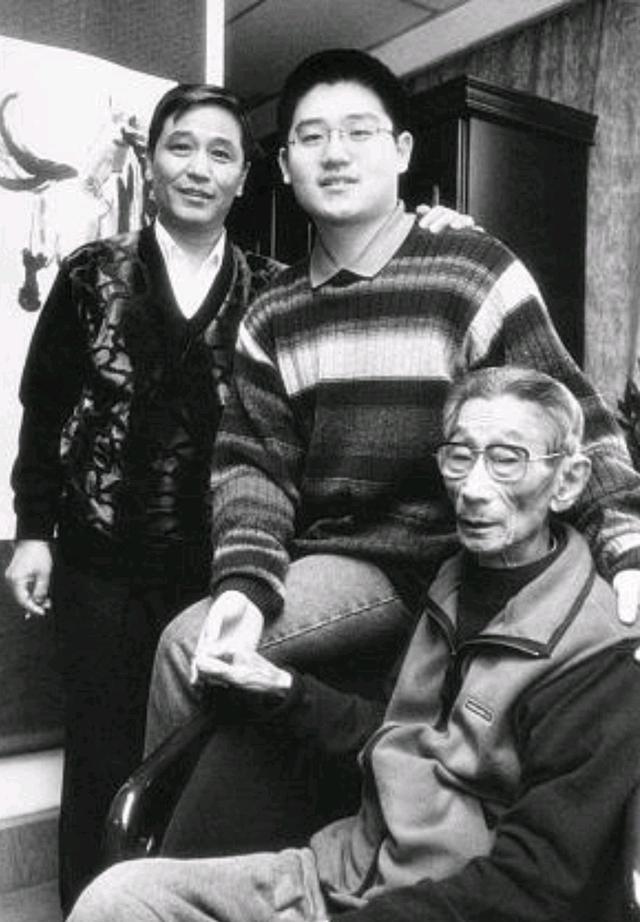 相声|马三立得知孙子参加相声比赛，找评委走关系，目的是不能让他获奖