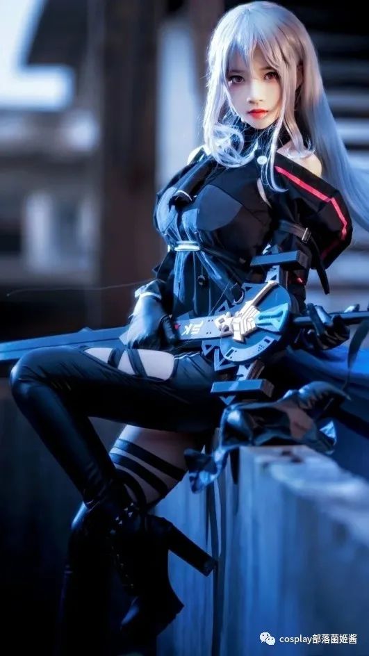 碧蓝航线|cos：碧蓝航线斯卡蒂cos正片@樱桃喵