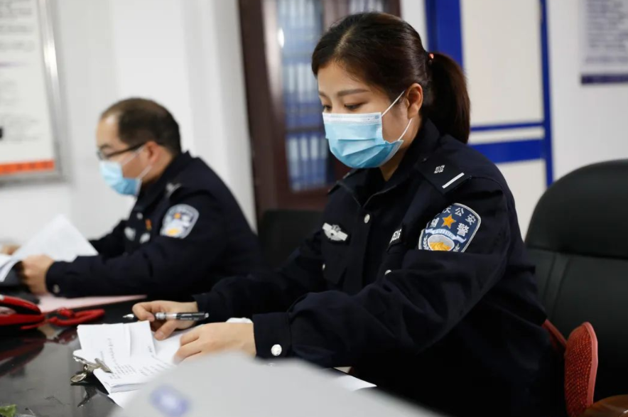 招聘|又一“铁饭碗”公开招聘，15万年薪等你挑战，有望转正式编制