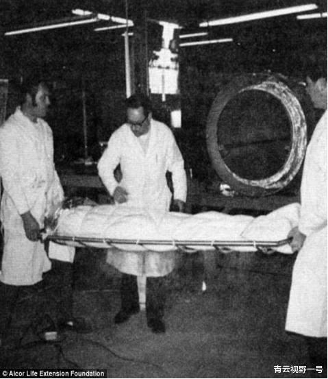 人类首例冷冻人已被冰封54年，原定于4年前复活，后来发生了什么