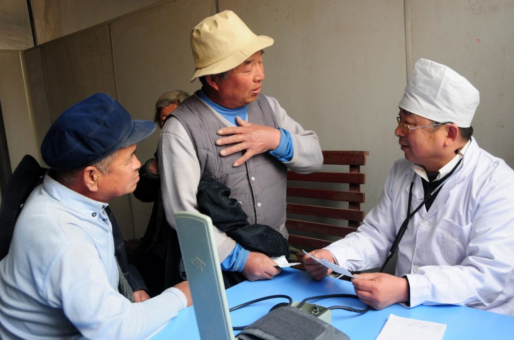 金兰中医学社|冰箱中2种食物，比烟酒更伤甲状腺，或会致癌，提醒家人：不要再吃