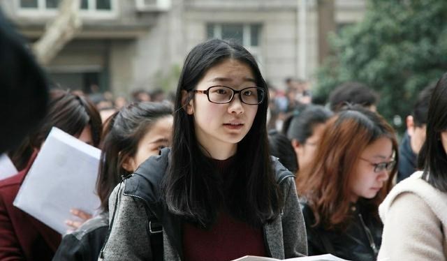 高校|贵州招聘定向选调生，面向全国54所高校开放，还分为三个等级！