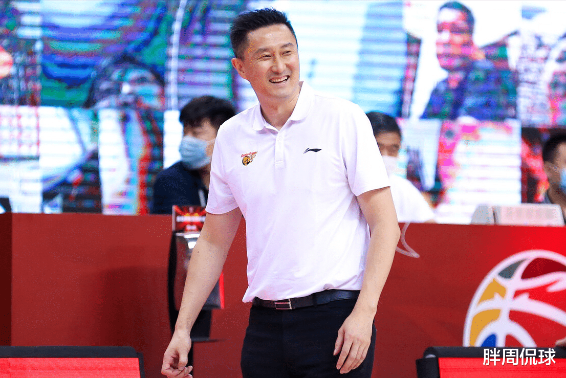 杜锋|杜锋输球却收双重惊喜，宏远争冠神兵天降，姚明终于盼到这一天