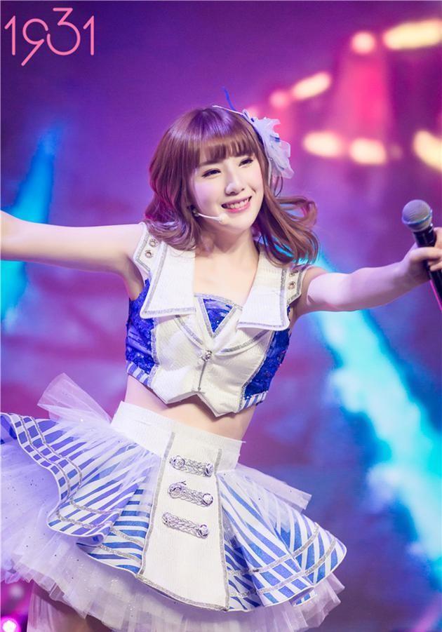 时尚百搭说 女星谈娱乐圈：流量男星因发型不好罢拍，女星让已婚男星送回酒店