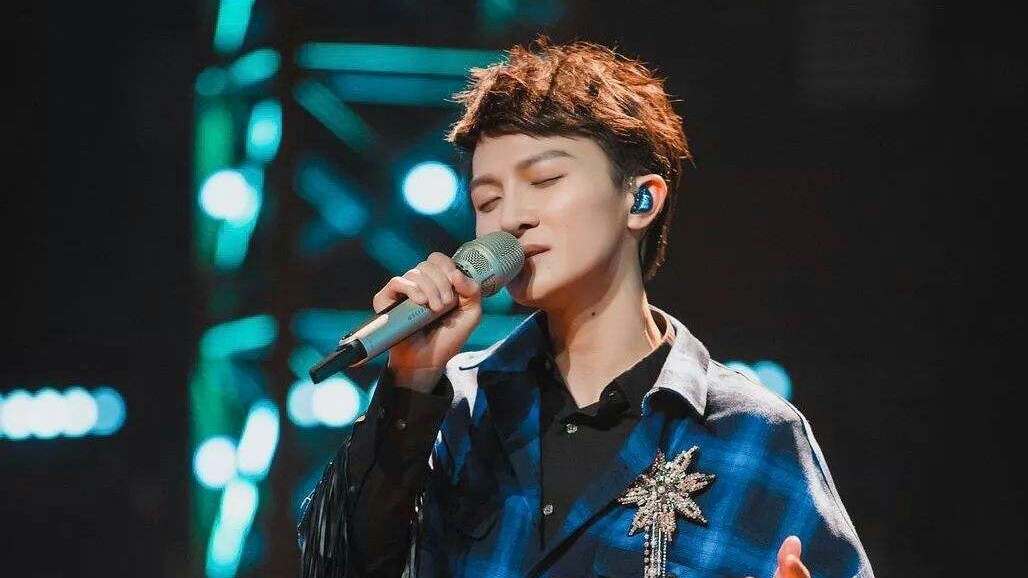 周深|周深坐拥7首冠军歌曲，天籁般的嗓音，入耳入心，让人越听越上瘾