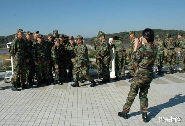韓國軍隊再曝貪污成風，士兵靠腐爛菜葉果腹，平日用電子遊戲訓練-圖4