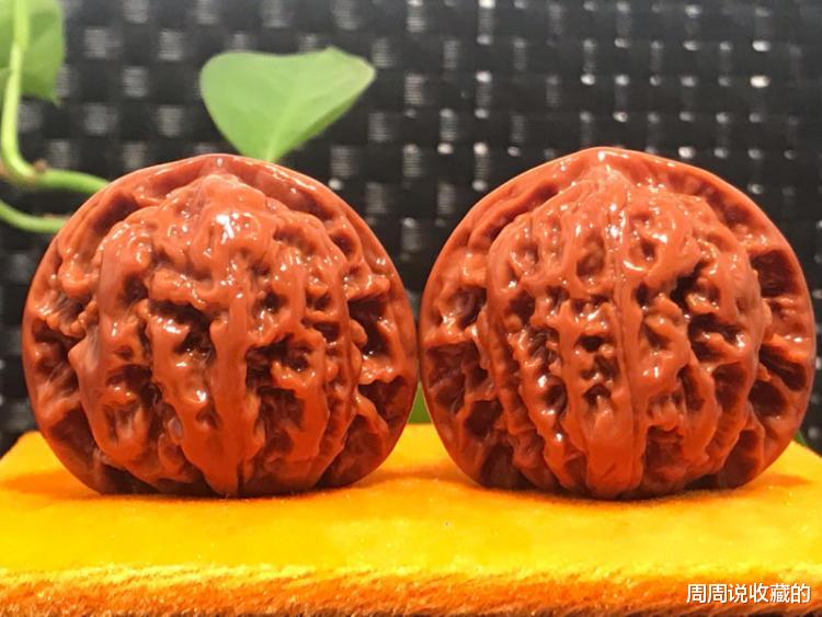 文玩核桃|想玩文玩核桃又不想刷怎么办?特别适合懒人的文玩核桃