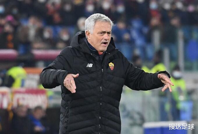 布克|1-0領(lǐng)先，8分鐘后被扳平！穆里尼奧崩潰，羅馬又在關(guān)鍵時(shí)刻掉鏈子