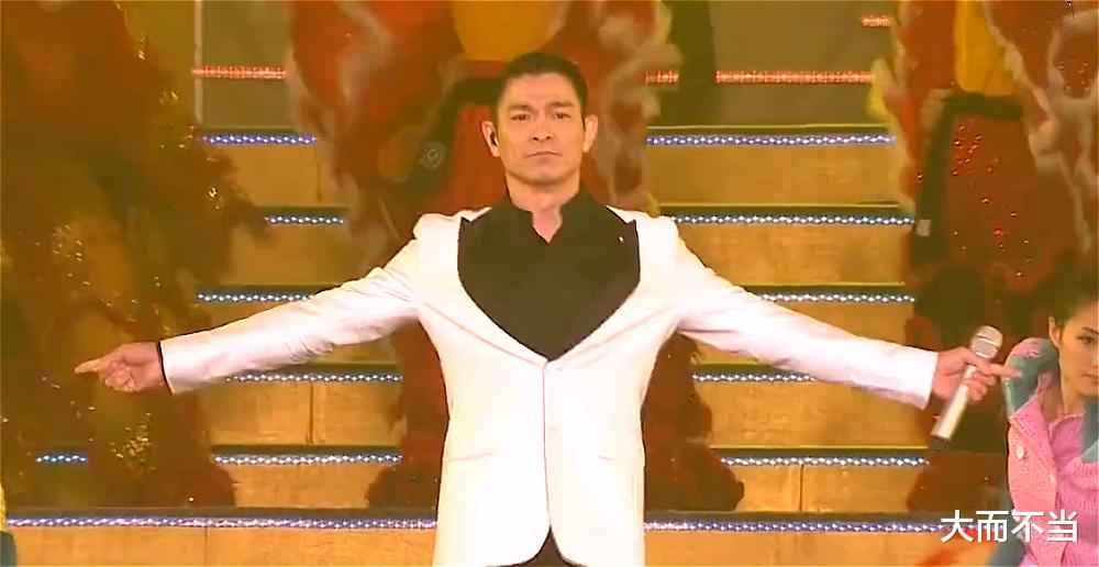 刘德华|刘德华10大国家级荣誉，艺人做到这种程度，称得上“亘古一人”了