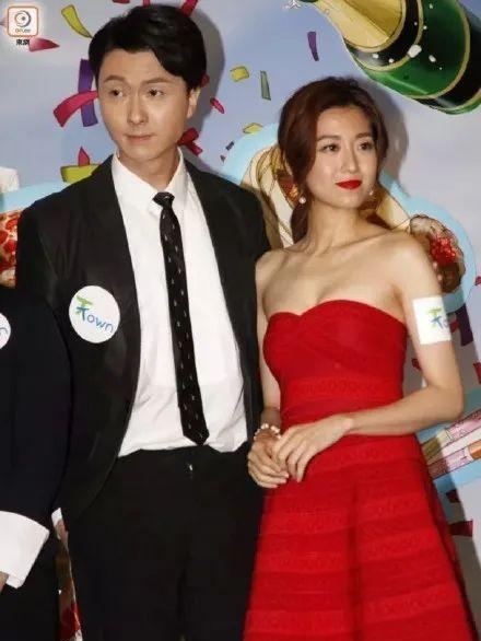 王浩信|王浩信称陈自瑶获奖实至名归！两人屡传婚变，男方和小三同台领奖