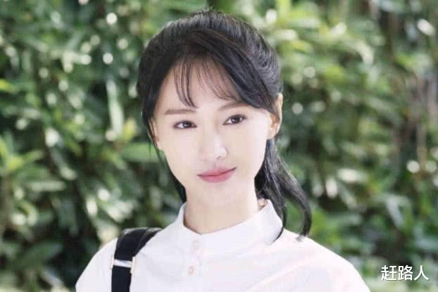 南派三叔|郑爽落难，被曝四处借钱碰壁，有一人大方出手相助