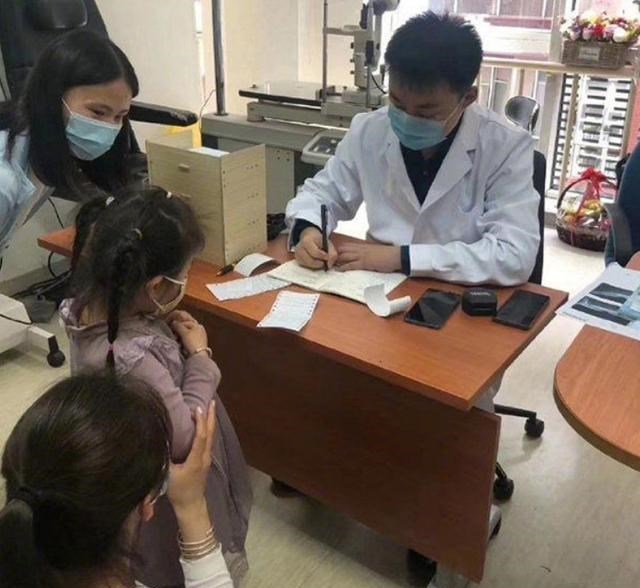 八卦一哥 砍伤陶勇医生的崔振国一审被判死缓：判死缓确实考虑到了顶格