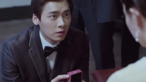 黄子韬|5位拥有“神技能”的明星，徐锦江一幅画卖80万，黄子韬多才多艺