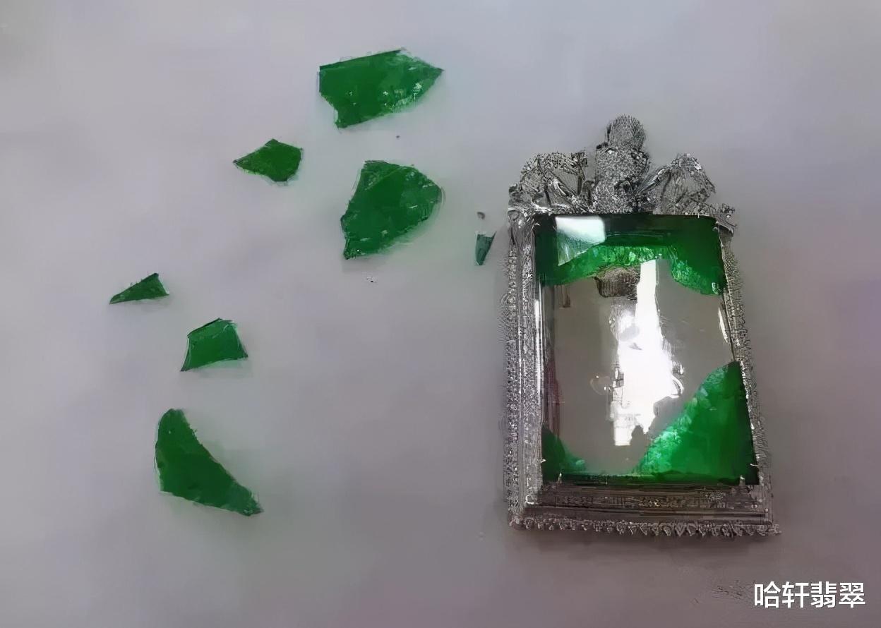 |轻轻一捏就碎的翡翠，可要小心了！