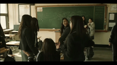 InsDaily 演恶小三却靠美貌吸粉众多！如今回归演netfilx大女主：姐姐好帅