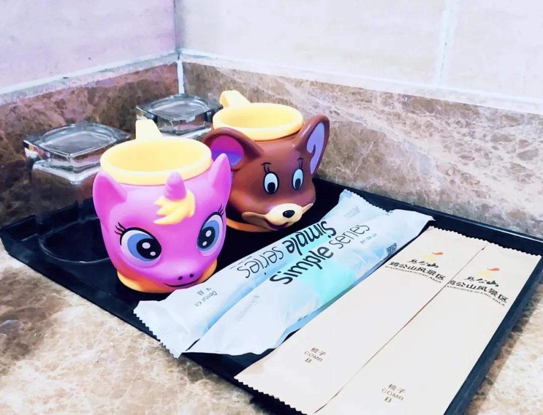 新报业传媒 立夏 鸡公山景区“五一”小长假完美收官