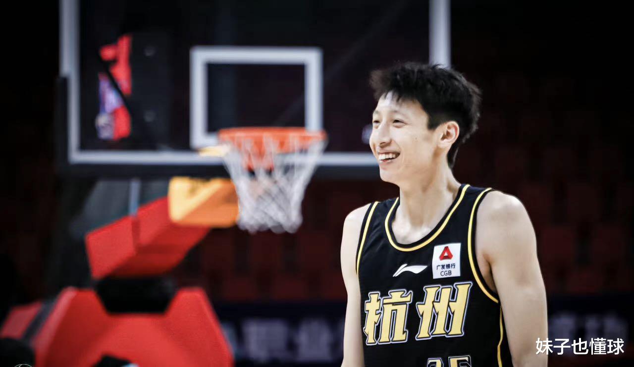 广东男篮|孙铭徽被罚下，广厦凭什么赢广东？国产库里给出答案，彻底蜕变