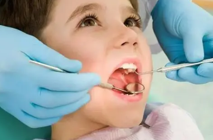 蔡文泉|什么是龋齿，要如何保护孩子牙齿呢？