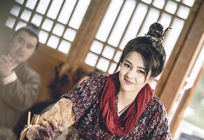 电视剧|电视剧：《九流霸主》首富与下九流帮主合作共赢，岂料局中有局