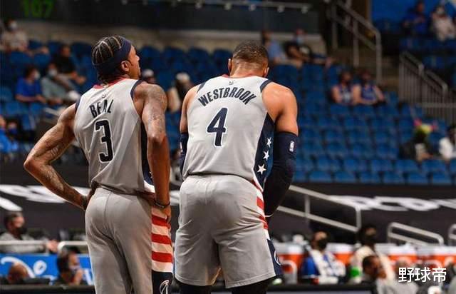 湖人队 4年换4队，最后一站洛杉矶？湖人为了解放老詹，必须把他交易过来