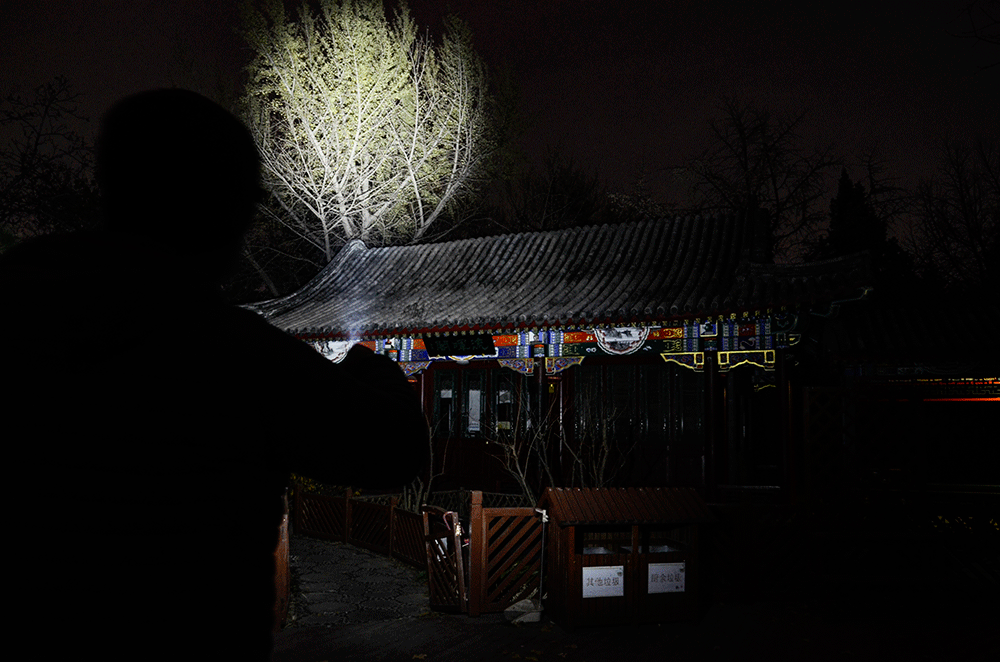 電池|彩裝硬漢、性能強悍：傲雷武士3戰術手電