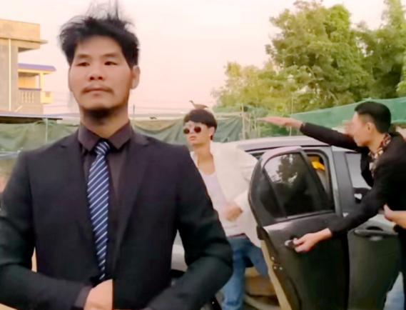 周立齐|百万网红豪车、烧烤店被砸，账号也被封禁，疑似得罪某位大佬