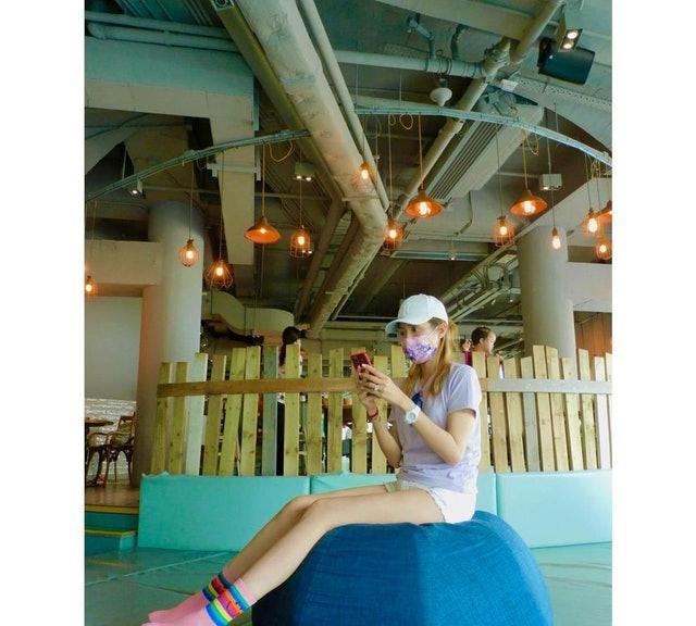 陈敏之|陈敏之不愧是“索腿天后”，43吋长腿并非浪得虚名，又细又长真美