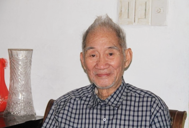 六小龄童|“南猴王”六龄童的葬礼：唐僧送最后一程，上千群众道别