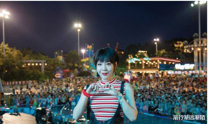 吴莫愁|8年时间，从1。3亿代言沦落到县城卖唱，吴莫愁为啥凉得这么快