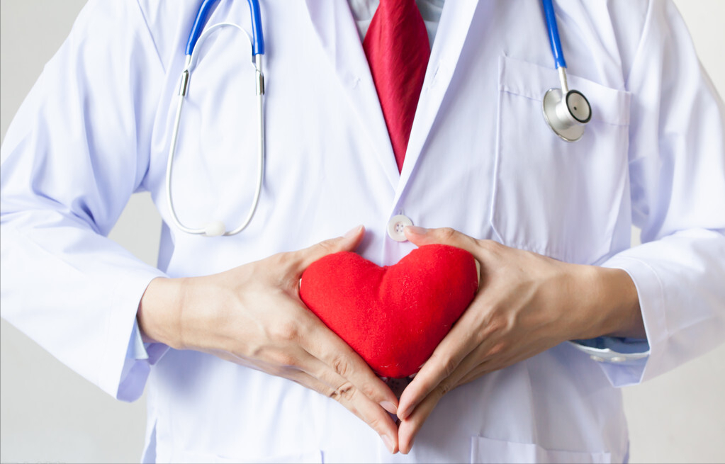 何药师健康科普 冠心病心绞痛,根在血脉不通,2个成药理气活血化瘀,保护心血管