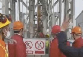 DV现场 “最想让家人知道我还活着”!11名矿工升井,网友祝福刷屏