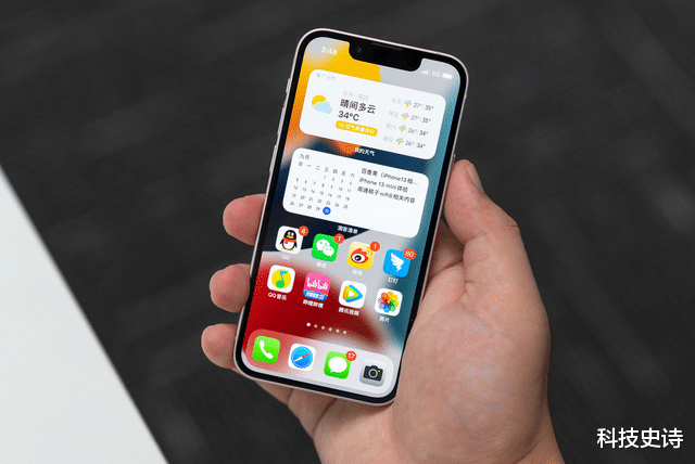 芯片|2021年值得买的3款小屏旗舰，最轻的140g最重的180g，网友：真香