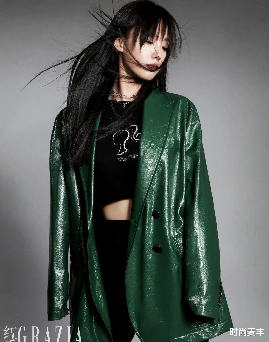 时尚麦丰|张嘉倪野性封面大片，以黑色冷艳风为主，呈现不一样的感觉