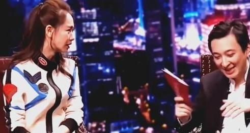 王思聪|戚薇问王思聪：包场万达一天要多少钱？王思聪笑着说：6500W美元