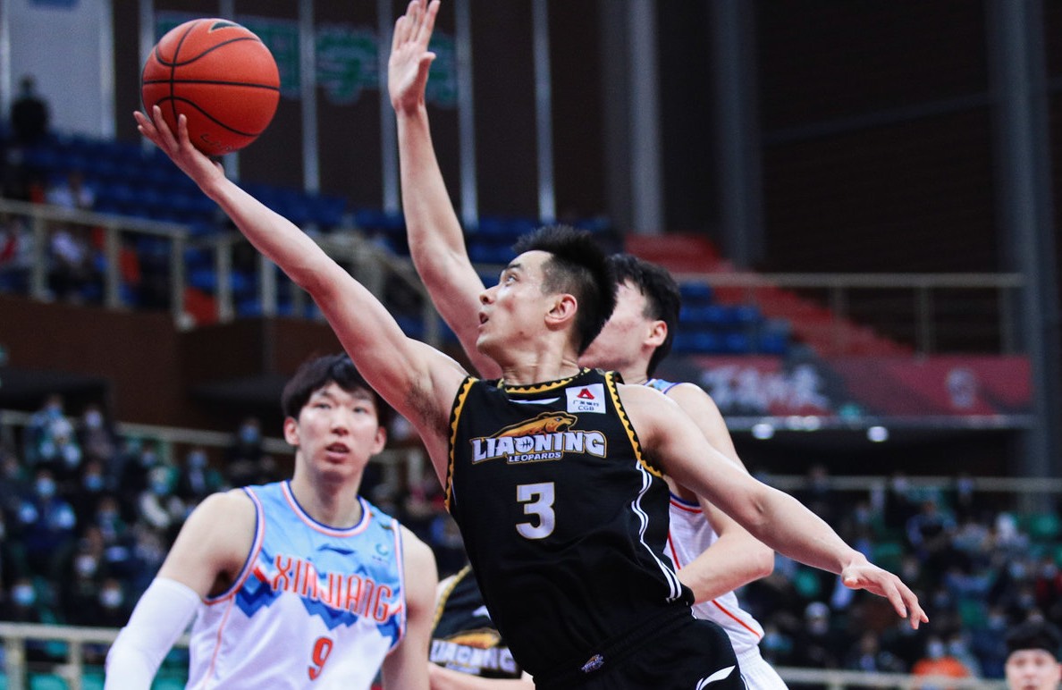 新疆男篮|比广东强太多！辽宁战略性输新疆被赞，网友：夺冠稳了！