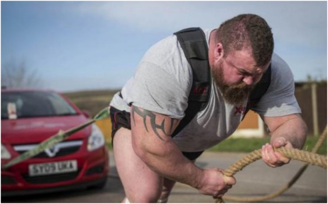  地球上真实存在的“巨人”，力量大得惊人，超乎你的想象